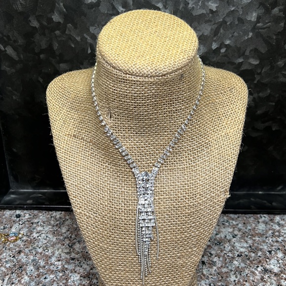 5pc Silver Tone Runway Sparkly Rhinestone Pageant Style Necklace Bundle Choker - Picture 5 of 7